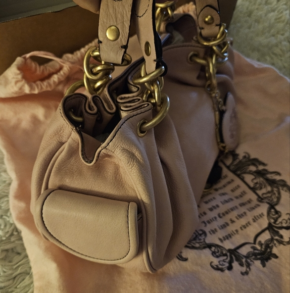 Rare Juicy Couture Y2K Vintage Pink Pebbled Leather Satchel With 2 Bag Charms - Picture 6 of 9